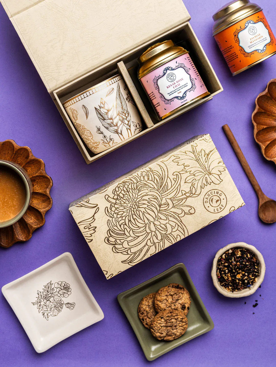 Chai Kulhar Gift Box (1 Ananda Kulhar + 1 Chai Tin 35g) - Dancing Leaf