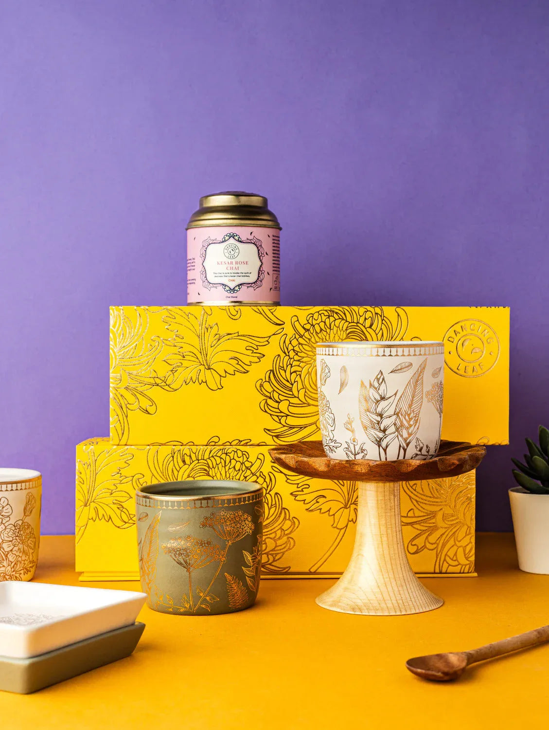 Chai Kulhar Gift Box (2 Ananda Kulhars + 1 Chai Tin 35g) - Dancing Leaf