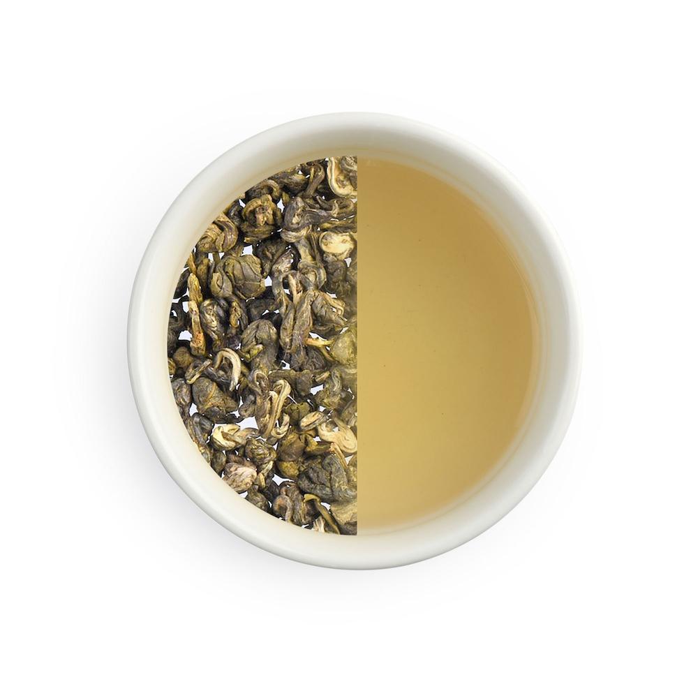 Green Snail-Dancing Leaf