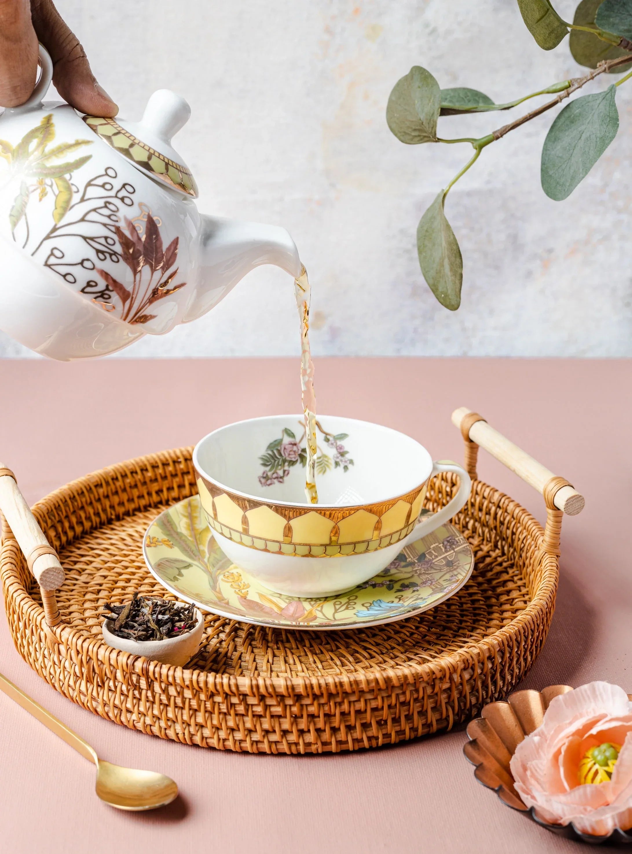 Nilaya Tea For One with Cup & Saucer (350 ml) - Dancing Leaf