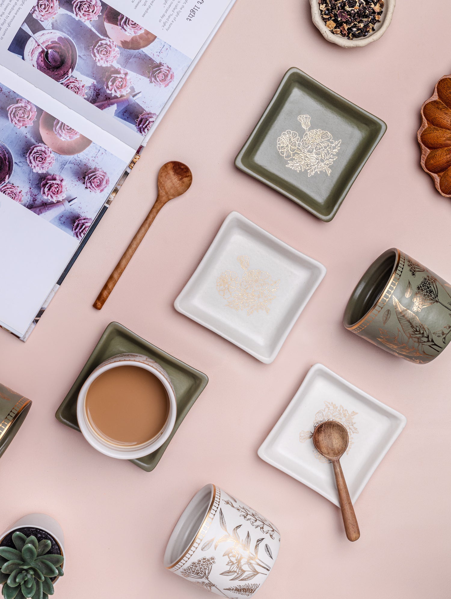 Ananda Petite Plates Olive Green - Handcrafted Stoneware with 24k Gold-Dancing Leaf