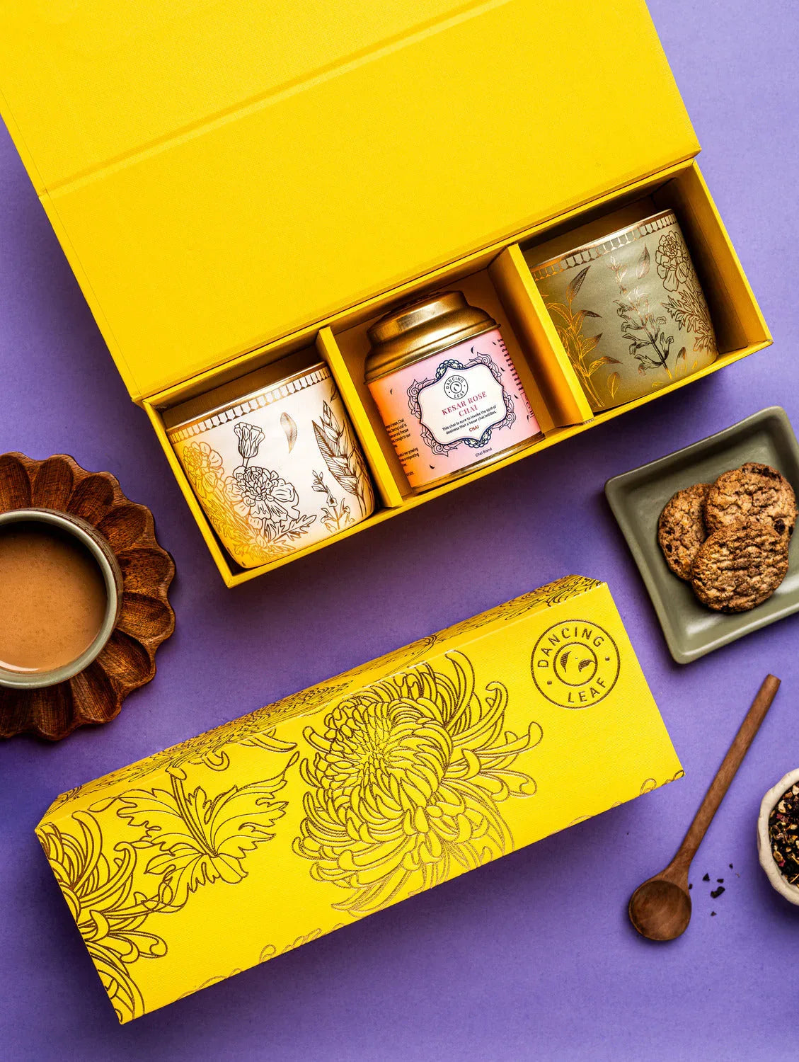 Chai Kulhar Gift Box (2 Ananda Kulhars + 1 Chai Tin 35g) - Dancing Leaf
